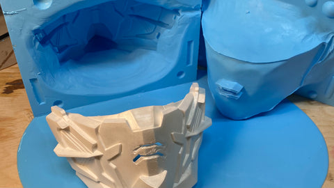 Gundam Mask Mold + Casting